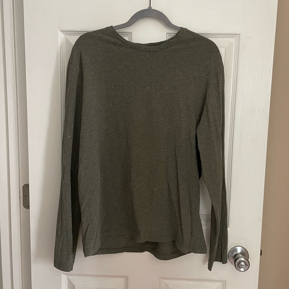 H&M Slim Fit Long Sleeve Tee